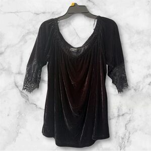 Elegant Black Velvet Top with Lace Sleeves